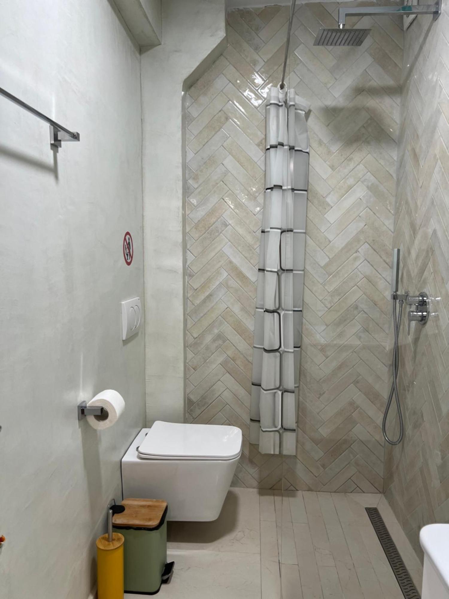 Cane Apartment Mosaic Tirana Buitenkant foto